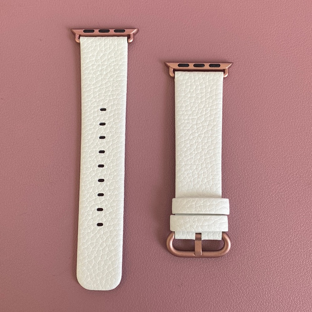 Apple Watch band 22mm white leather with rose gold hardware